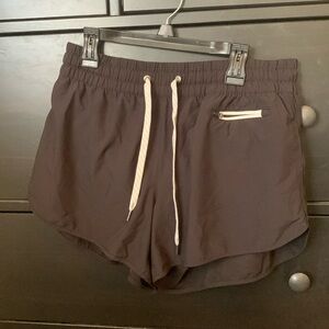 Vuori black shorts